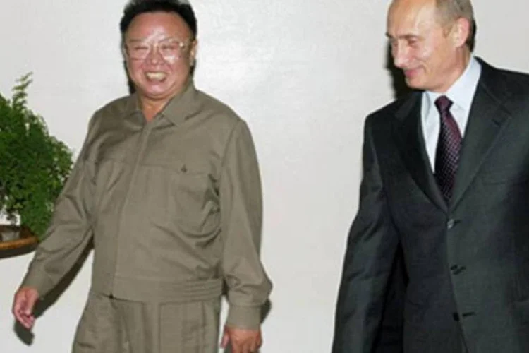 O líder Kim Jong-il em uma das frequentes aparições no ano passado (Wikimedia Commons/Wikimedia Commons)