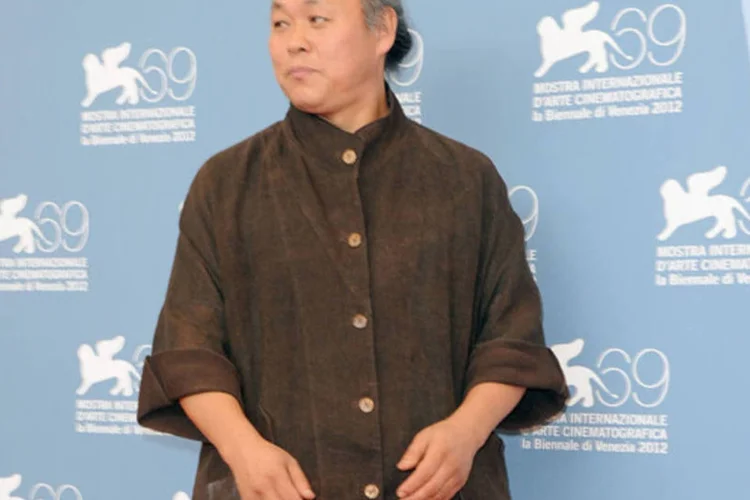 
	O diretor do sul-coreano &quot;Piet&agrave;&quot;, Kim Ki-Duk, durante a 69&ordm; edi&ccedil;&atilde;o do Festival de Veneza
 (Pascal Le Segretain/Getty Images)
