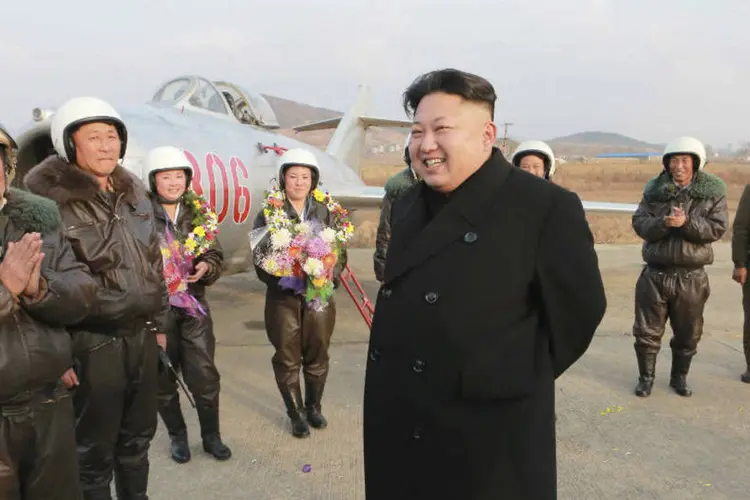 
	Kim Jong-un, l&iacute;der norte-coreano: a remessa de dinheiro para a Coreia do Norte est&aacute;, em princ&iacute;pio, proibida
 (Reuters)