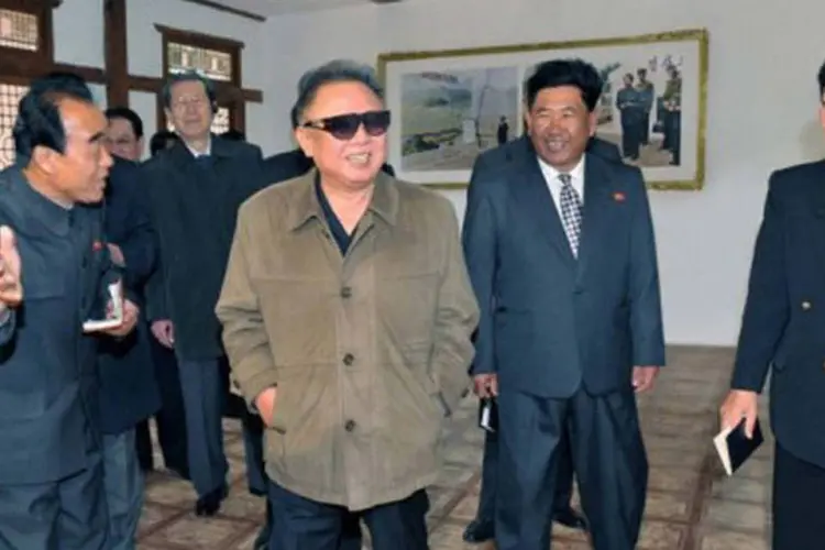 O ditador da Coréia do Norte, Kim Jong-Il: sem negociação com o rival (Kns/AFP)