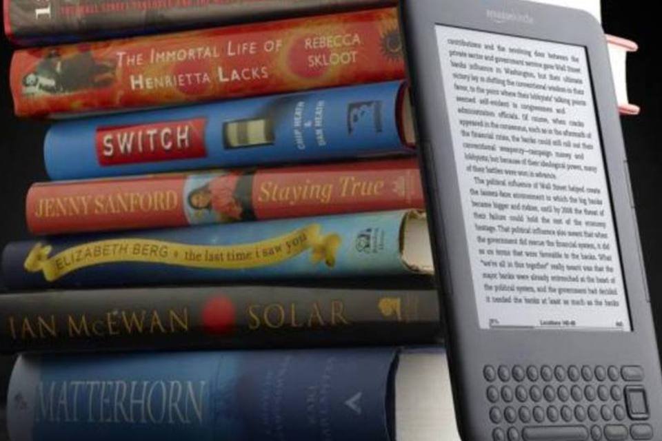Amazon anunciou em julho que a venda de livros eletrônicos para o Kindle havia superado a venda de livros de capa dura (Divulgação/Amazon.com)