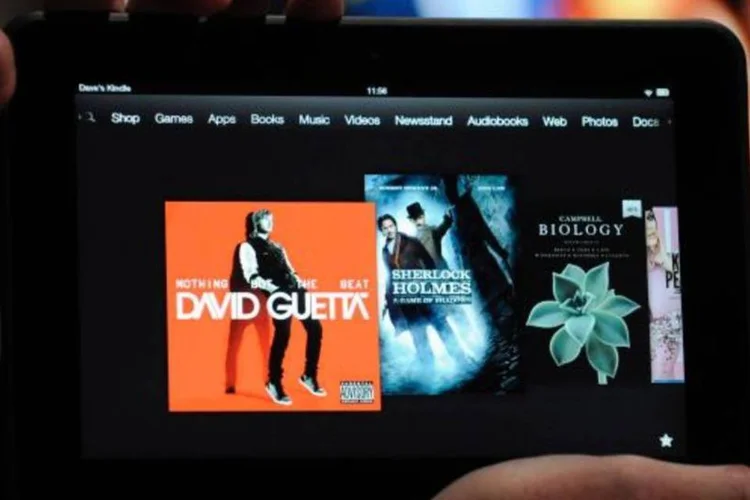 
	Tablet Kindle Fire HD, da Amazon: gadget &nbsp;usa vers&atilde;o simplificada do sistema Android, do Google
 (Gus Ruelas/Reuters)