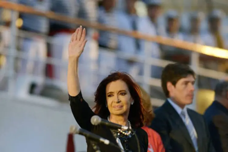
	Cristina Kircher: depois de passar por Cuba, Kirchner realizar&aacute; um giro por Emirados &Aacute;rabes, Indon&eacute;sia e Vietn&atilde;
 (Leo la Valle/AFP)