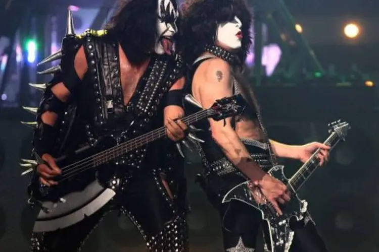
	O Anhembi n&atilde;o lotou como em outros shows, mas os fan&aacute;ticos pelo Kiss revelaram sua devo&ccedil;&atilde;o - com muitos exibindo o rosto pintado e a l&iacute;ngua escancarada
 (Kevin Winter/Getty Images)
