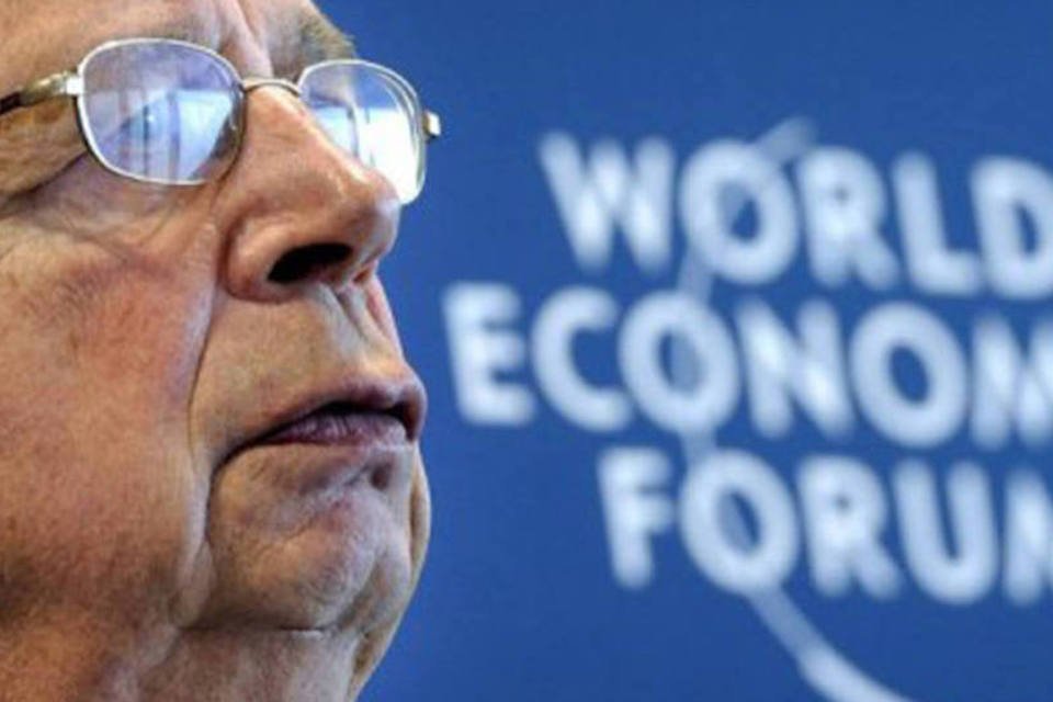 Movimento "Ocupem o Fórum Mundial" constrói iglus em Davos
