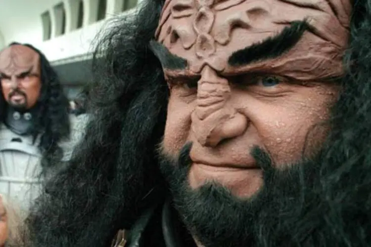 Fã vestido com fantasia do povo Klingon, de Star Trek: língua Klingon falada na franquia inspirou candidato a uma oportunidade de emprego  (Getty Images)