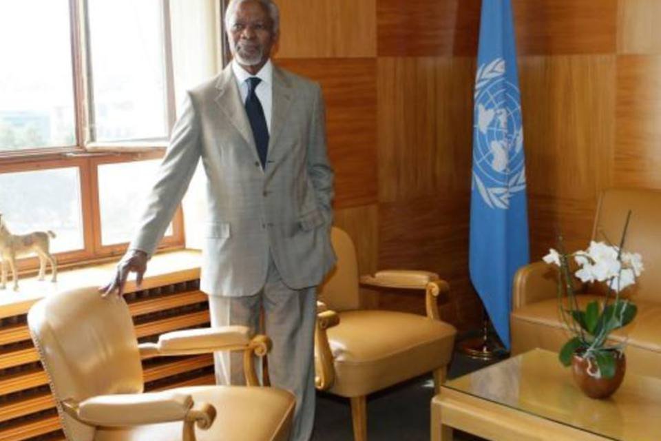 Kofi Annan vai deixar mediação de conflitos na Síria