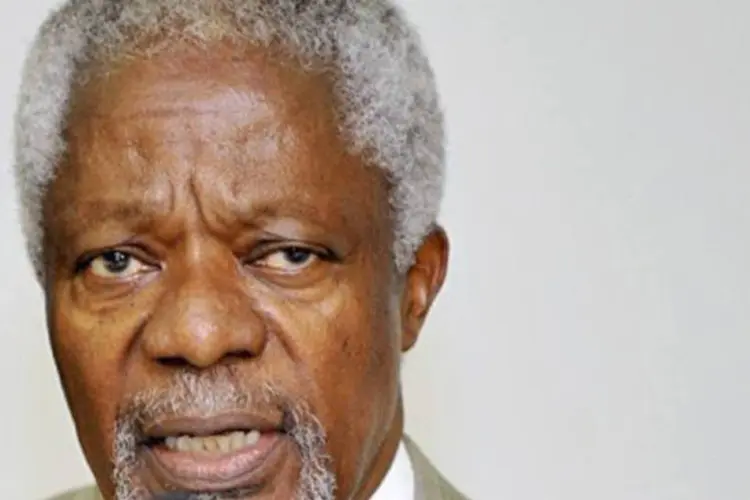 Kofi Annan: "não descarto que uma missão da ONU possa ser enviada à Síria no futuro para garantir que as partes cumpram com seus compromissos" (Sia Kambou/AFP)