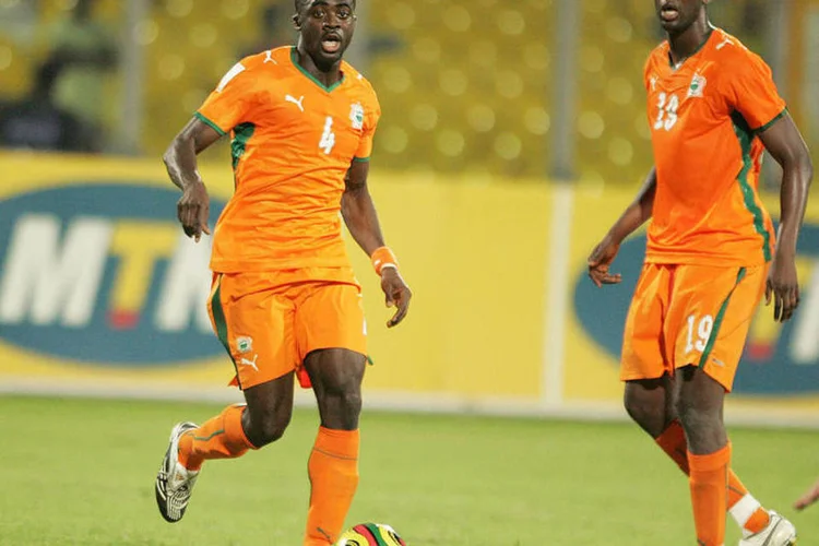 
	irm&atilde;os Kolo e Yaya Toure, na semi-final contra o Egito na Copa Africana de Na&ccedil;&otilde;es de 2008
 (Lefty Shivambu/Gallo Images/Getty Images)