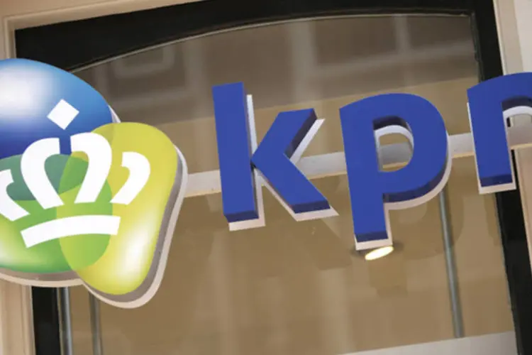 KPN: vice-presidente financeiro da América Móvil, disseà imprensa holandesa que o grupo mexicano quer obter valor na KPN e não está apenas interessado na E-Plus (Bloomberg)