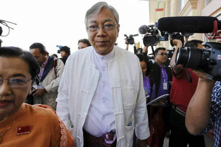 
	Htin Kyaw, o novo presidente eleito da Rep&uacute;blica de Myanmar
 (Soe Zeya Tun/Files/Reuters)