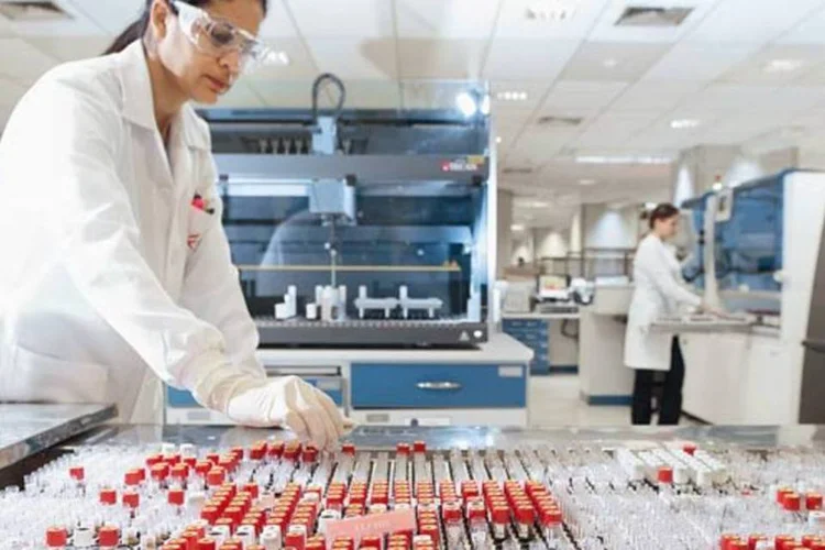 
	Laborat&oacute;rio do Fleury: fundo G&aacute;vea j&aacute; angariou R$ 2 bilh&otilde;es para comprar a rede
 (Germano Lüders/EXAME)
