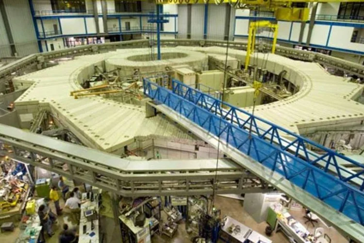 
	Laborat&oacute;rio Nacional de Luz S&iacute;ncrotron, mantido pelo Minist&eacute;rio da Ci&ecirc;ncia e Tecnologia:&nbsp;secret&aacute;rio avaliou que quantidade de publica&ccedil;&otilde;es cient&iacute;ficas t&ecirc;m crescido
 (Fabiano Accorsi/VEJA)