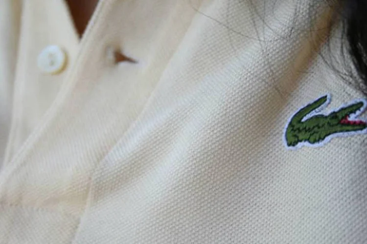 Lacoste: as peças foram produzidas na mesma quantidade de animais remanescentes na natureza (Álvaro Rivas/Flickr)
