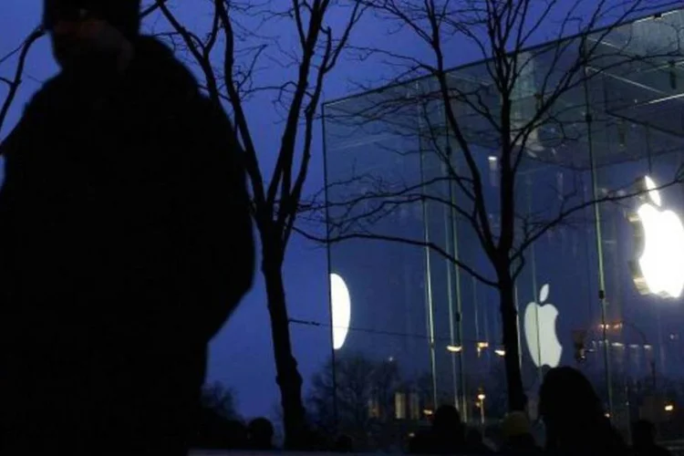 Americanos madrugaram para ter seus novos iPads (Spencer Platt/Getty Images)