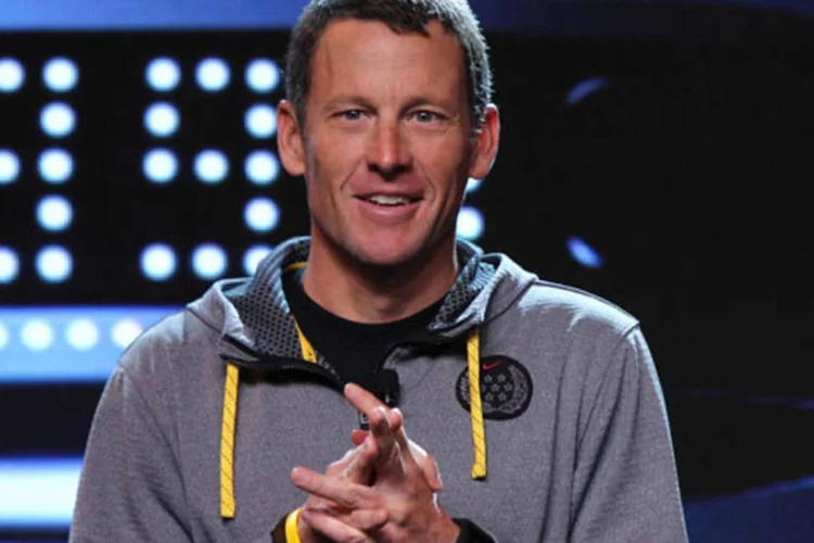 
	Lance Armstrong: atleta, que teve seus sete t&iacute;tulos da Volta da Fran&ccedil;a cassados pela Uni&atilde;o Ciclista Internacional e foi banido para sempre do esporte, confessou ter se dopado
 (Getty Images)