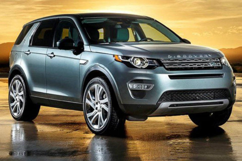 Land Rover Discovery Sport chega por R$ 179.900