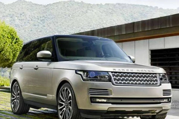 
	Land Rover h&iacute;brido: carro poder&aacute; se beneficiar de isen&ccedil;&atilde;o de Imposto de Importa&ccedil;&atilde;o
 (Divulgação)