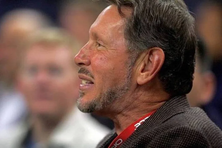 
	Larry Ellison: presidente-executivo da Oracle est&aacute; orientando a divis&atilde;o de hardware da empresa a vender equipamentos de servidores de alta qualidade.
 (Getty Images)