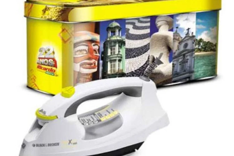 No total, foram produzidas 100 mil unidades, divididas em 12 modelos diferentes, disponíveis até dia 12 de janeiro (Divulgação)