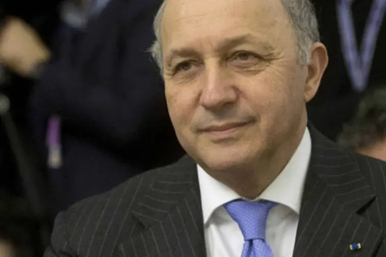 
	Laurent Fabius: &quot;n&atilde;o s&atilde;o san&ccedil;&otilde;es contra a Europa, mas R&uacute;ssia&quot;
 (Maurizio Brambatti-Claudio Peri/Reuters)