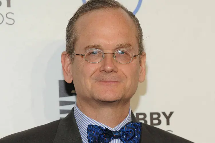 
	Lawrence Lessig, novo pr&eacute;-candidato &agrave; casa Branca no pleito de 2016, prometeu renunciar se vencer e ceder o poder a seu vice-presidente
 (Brad Barket/Getty Images)