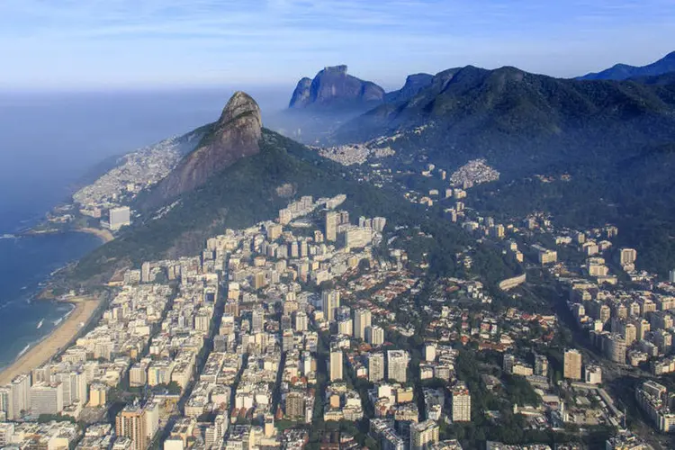 Rio de Janeiro: cidade puxou a queda dos preços dos imóveis em 2017, com baixa de 4,45%. (Chensiyuan/Wikimedia Commons)