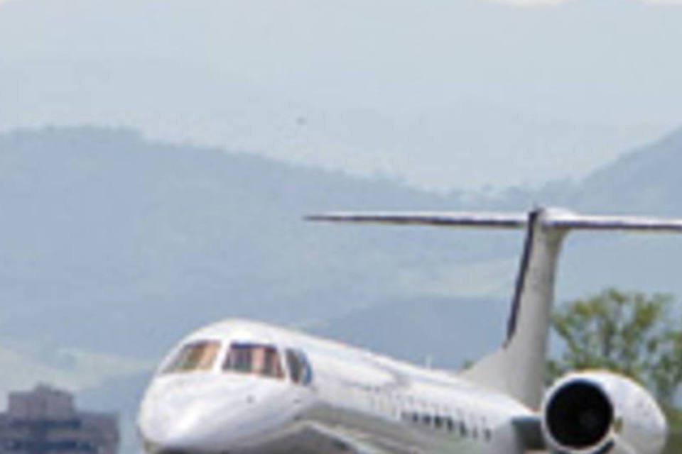 Embraer lança novo jato Legacy 650
