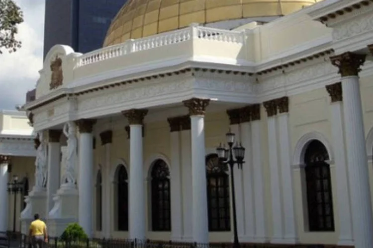 A oposição boicotou a última eleição legislativa na Venezuela e ficou sem representantes na Assembléia Nacional (Arquivo)