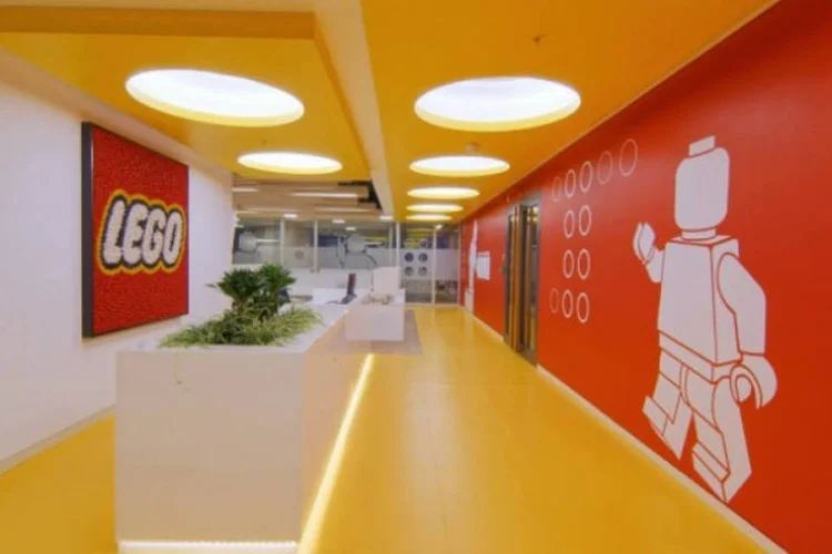 
	Lego em Istambul: o Office Snapshots &eacute; um servi&ccedil;o para consultar e publicar fotos de escrit&oacute;rios criativos
 (Divulgação/Office Snapshots)