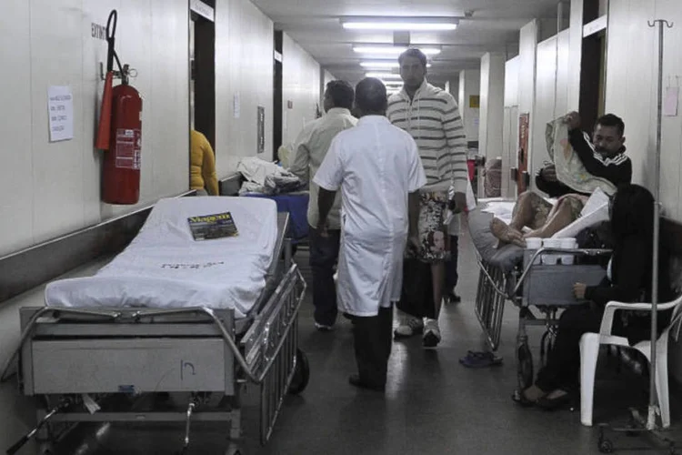 
	Hospitais: as especialidades mais afetadas, em escala nacional s&atilde;o a psiquiatria, a pediatria cir&uacute;rgica, obstetr&iacute;cia e cirurgia geral
 (Antonio Cruz/ Agência Brasil/Agência Brasil)