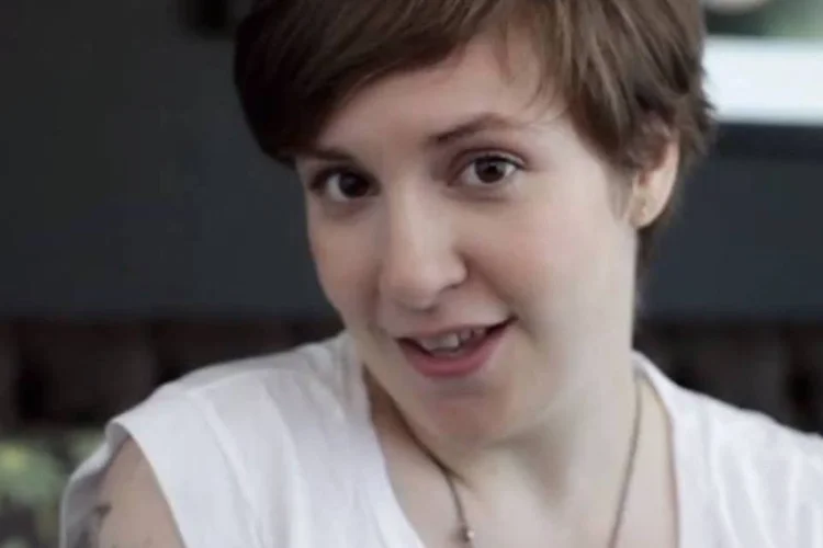 Lena Dunham: "Sua primeira vez não deve ser com qualquer um", afirma a criadora da série "Girls" em vídeo de campanha para Obama (Reprodução/YouTube)