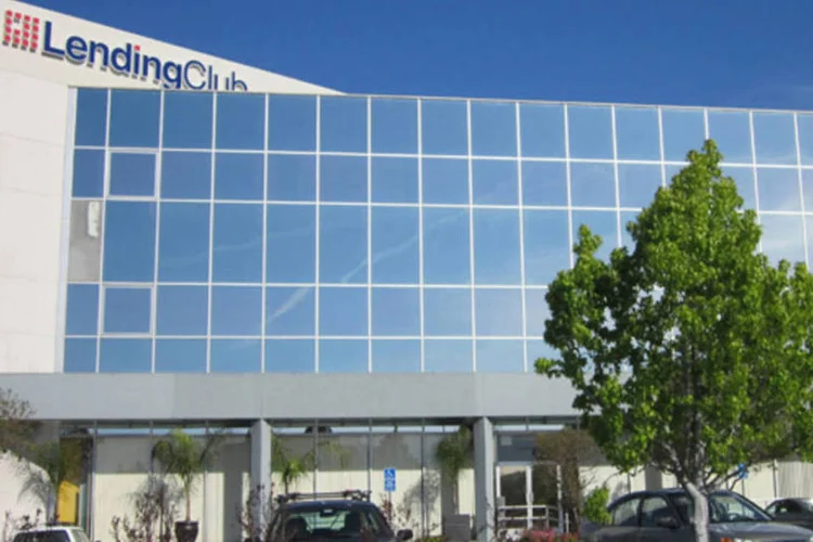 Sede do Lending Club em Redwood City, Califórnia: serviço une pessoas que buscam empréstimos com pessoas dispostas a fazê-los (Creative Commons)