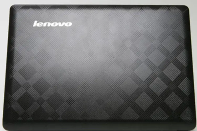 Notebook ideaPad U350 da Lenovo, 4ª maior fabricante de computadores do mundo (Marcelo Kura/Info)