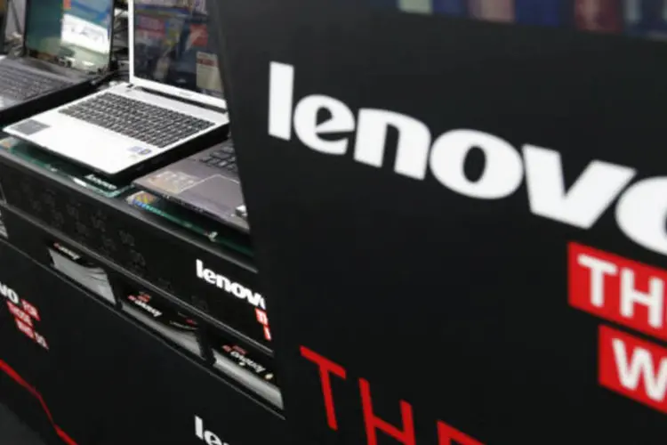 
	Lenovo: t&iacute;tulo da Lenovo caiu 8,21%, a 10,06 d&oacute;lares de Hong Kong por cada a&ccedil;&atilde;o
 (REUTERS/Kim Kyung-Hoon)