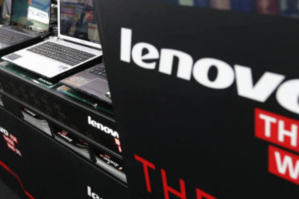 Ações da Lenovo em queda após compra da Motorola