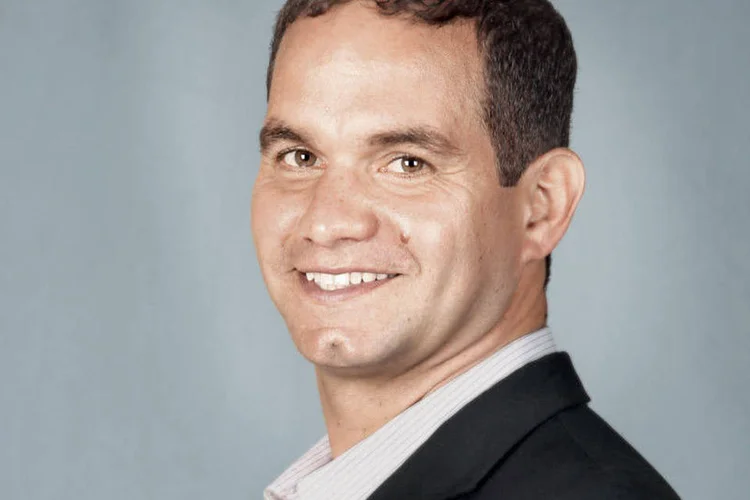 Leonardo Bastos, da Cienge: Instalação e manutenção de antenas, fibra óptica e equipamentos que melhoram o sinal do celular e da internet 3G
 (Cristiano Mariz / EXAME PME)