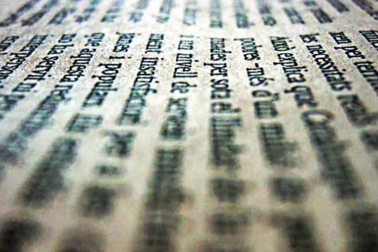 letras no papel (MorgueFile)