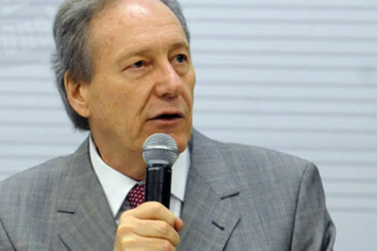Presidente do TSE volta a defender a Lei da Ficha Limpa (.)