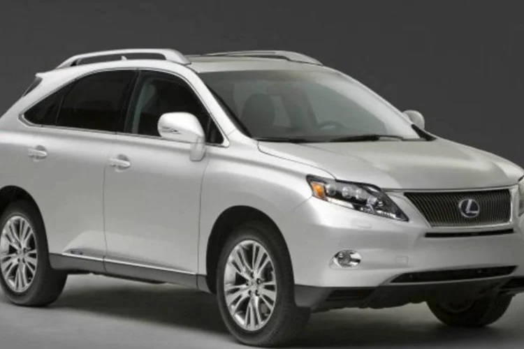 
	Lexus RX: ele, o Avalon, o Camry, o Highlander e o Sienna foram citados no recall
 (Divulgação)