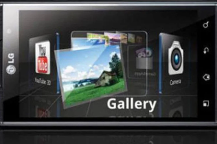 LG Optimus 3D: o smartphone possui duas câmeras lado a lado, o que permite capturar imagens em três dimensões  (LG / divulgação)