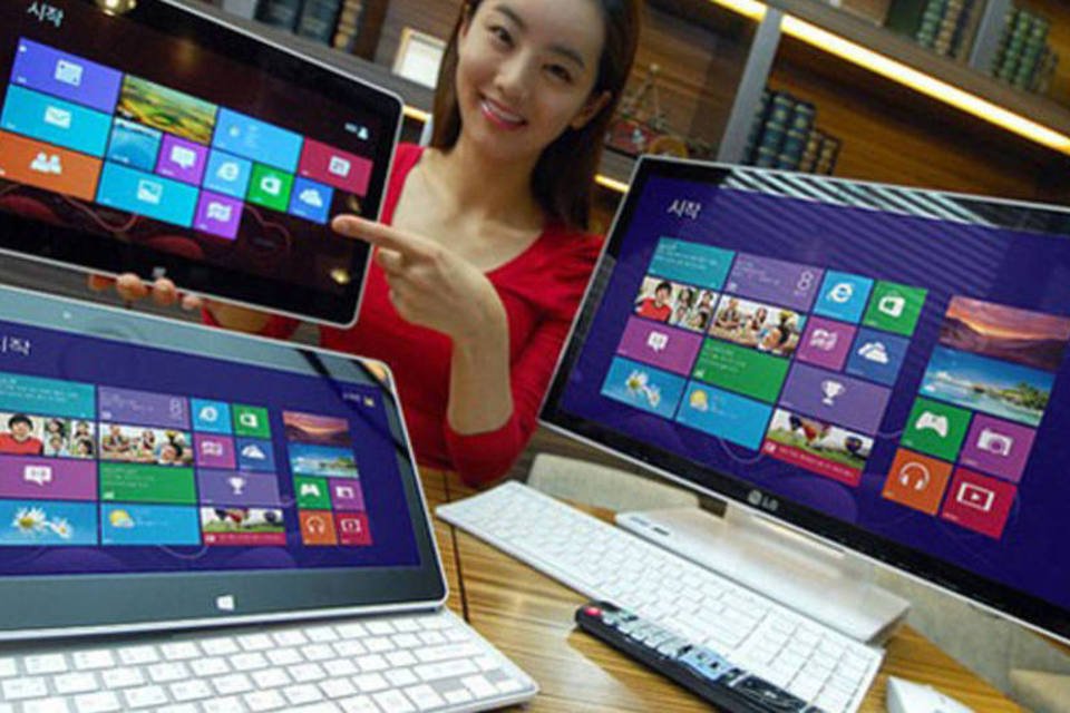 LG cria tablet com tela deslizante e teclado