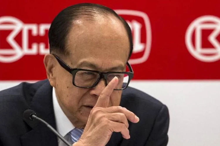 Li Ka-shing: “Desde que mudou de mãos, a fórmula de ‘um país, dois sistemas’ tem protegido o estilo de vida de Hong Kong” (Tyrone Siu/ Reuters)