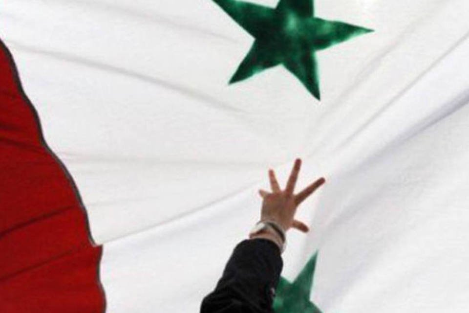 Síria diz negociar com Liga entrada de observadores