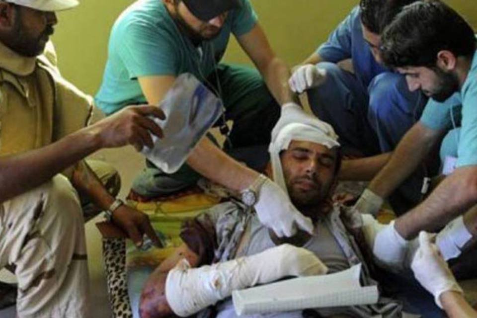 Feroz resistência dos pró-Kadafi em seus últimos redutos na Líbia