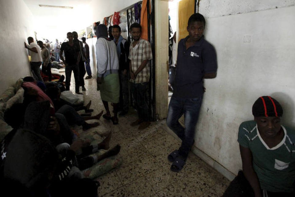 Guarda-Costeira da Líbia intercepta 600 imigrantes ilegais