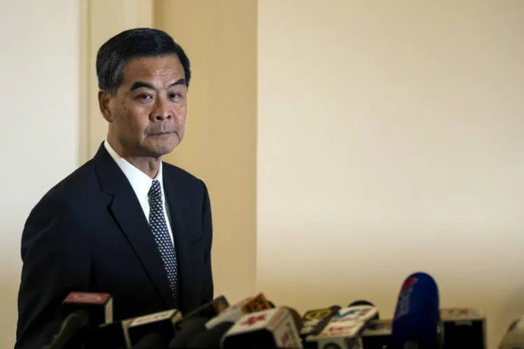 
	Chefe do governo de Hong Kong, Leung Chun-ying, criticado por James Tien
 (Tyrone Siu/Reuters)