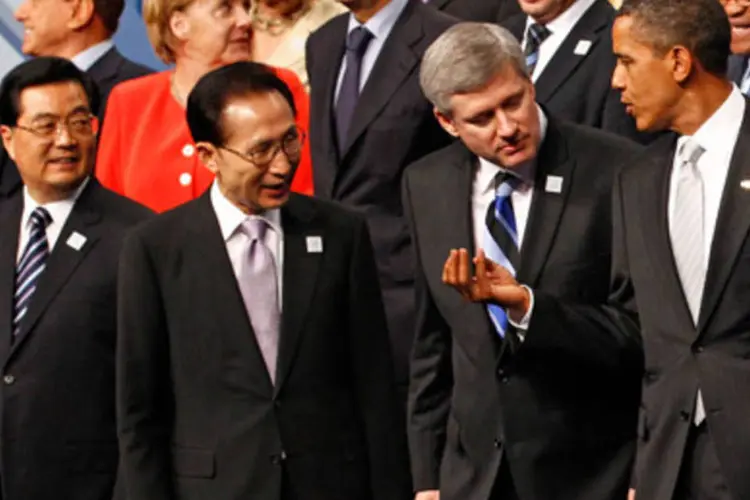 Líderes mundiais durante cúpula do G20, no Canadá: foram 45 horas para definir a redação final do comunicado da reunião (Getty Images)