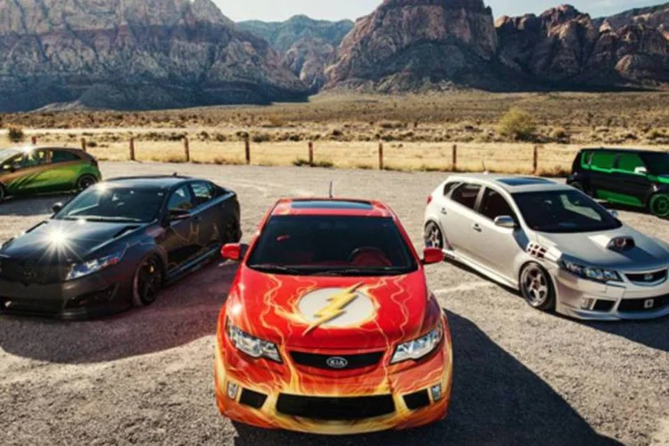 Carros da Kia inspirados na Liga da Justiça (Divulgação)