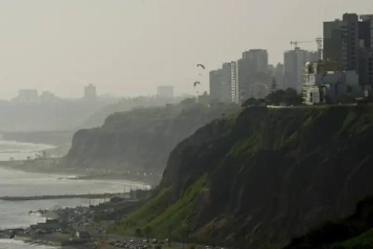 Costa de Lima: abalo sísmico aconteceu a cerca de 40 quilômetros ao sudoeste da cidade de Acarí (Martin Bernetti/AFP)